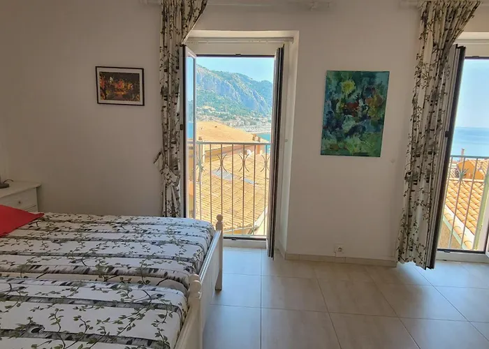 Au Nid D'azur, Vue Apartmán